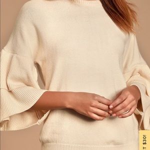 Lulus cream sweater